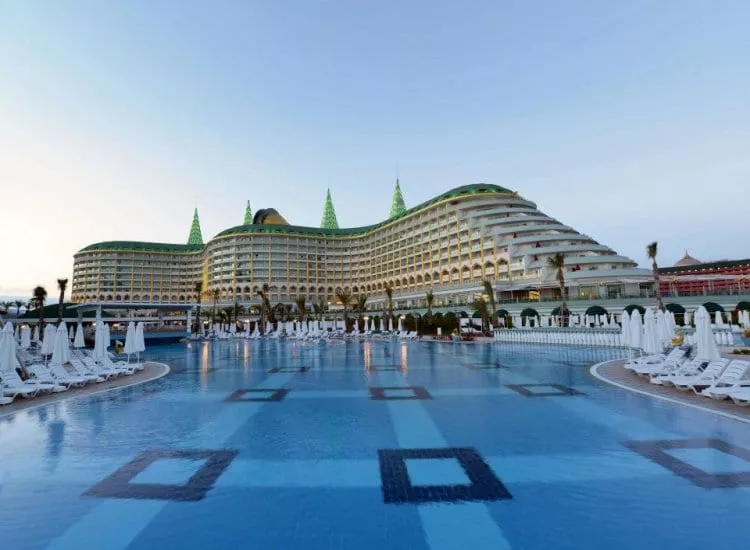 Delphin Imperial