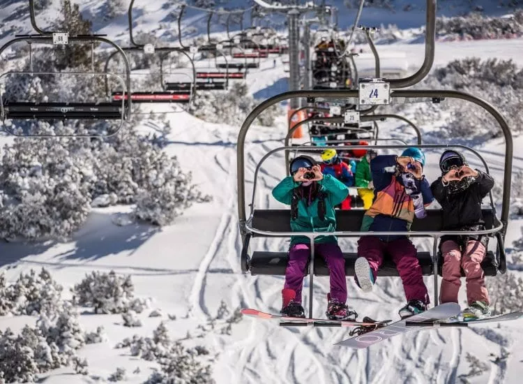 Scoala de Snowboard