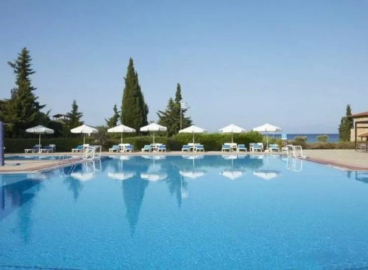 SIMANTRO BEACH